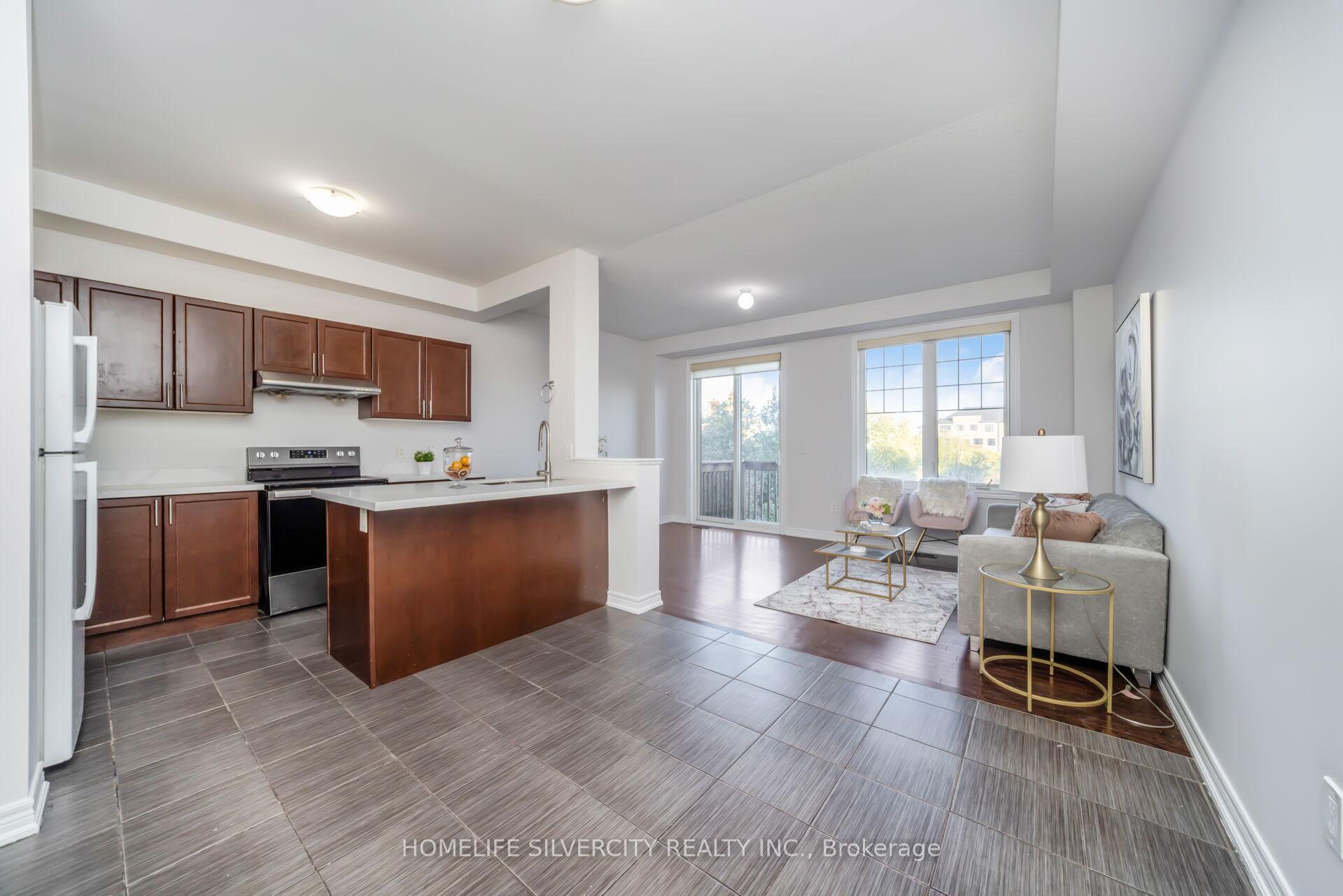 Photo 6 of 44 Davenfield Circle, Brampton, Bram East — HOMEH