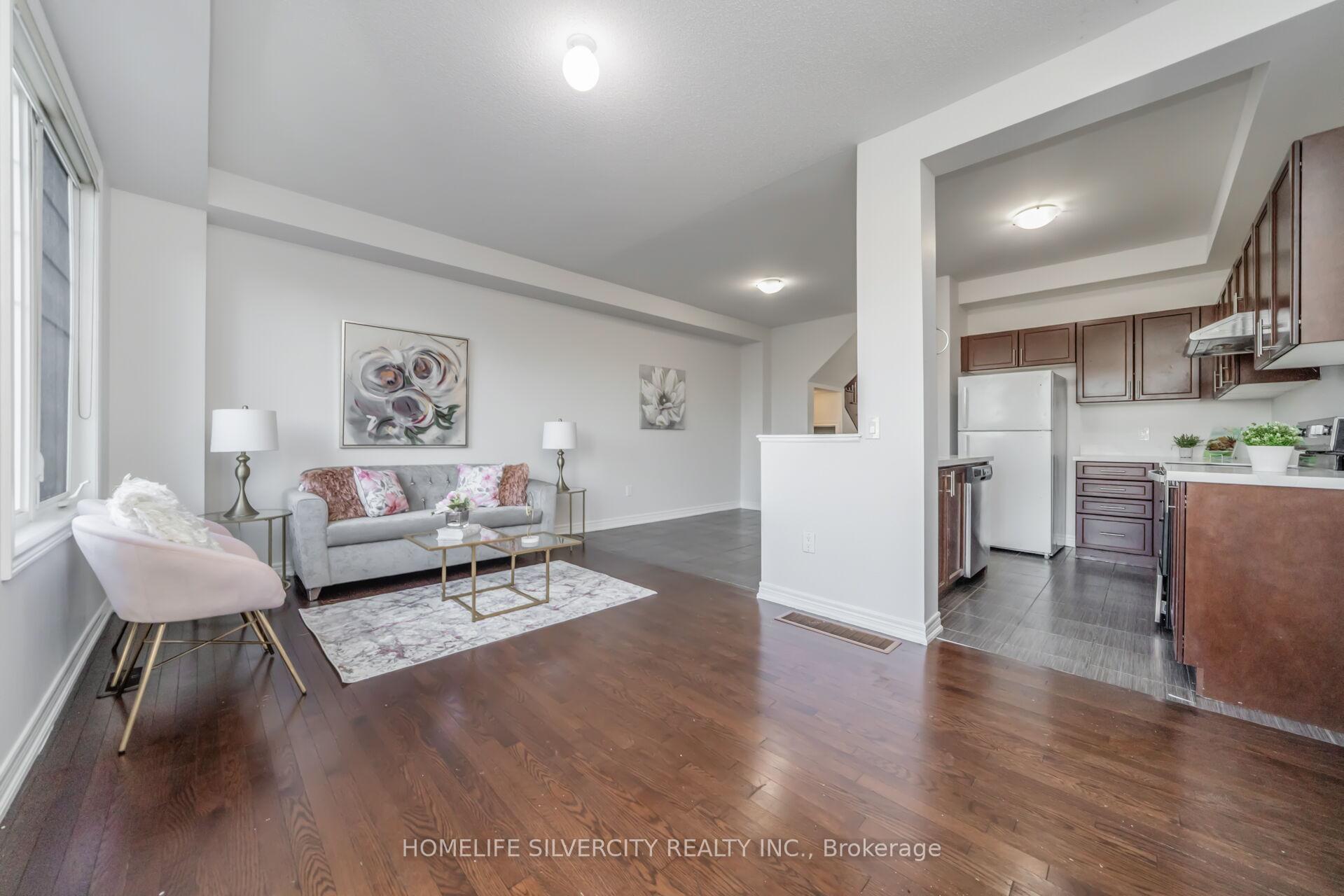 Photo 9 of 44 Davenfield Circle, Brampton, Bram East — HOMEH