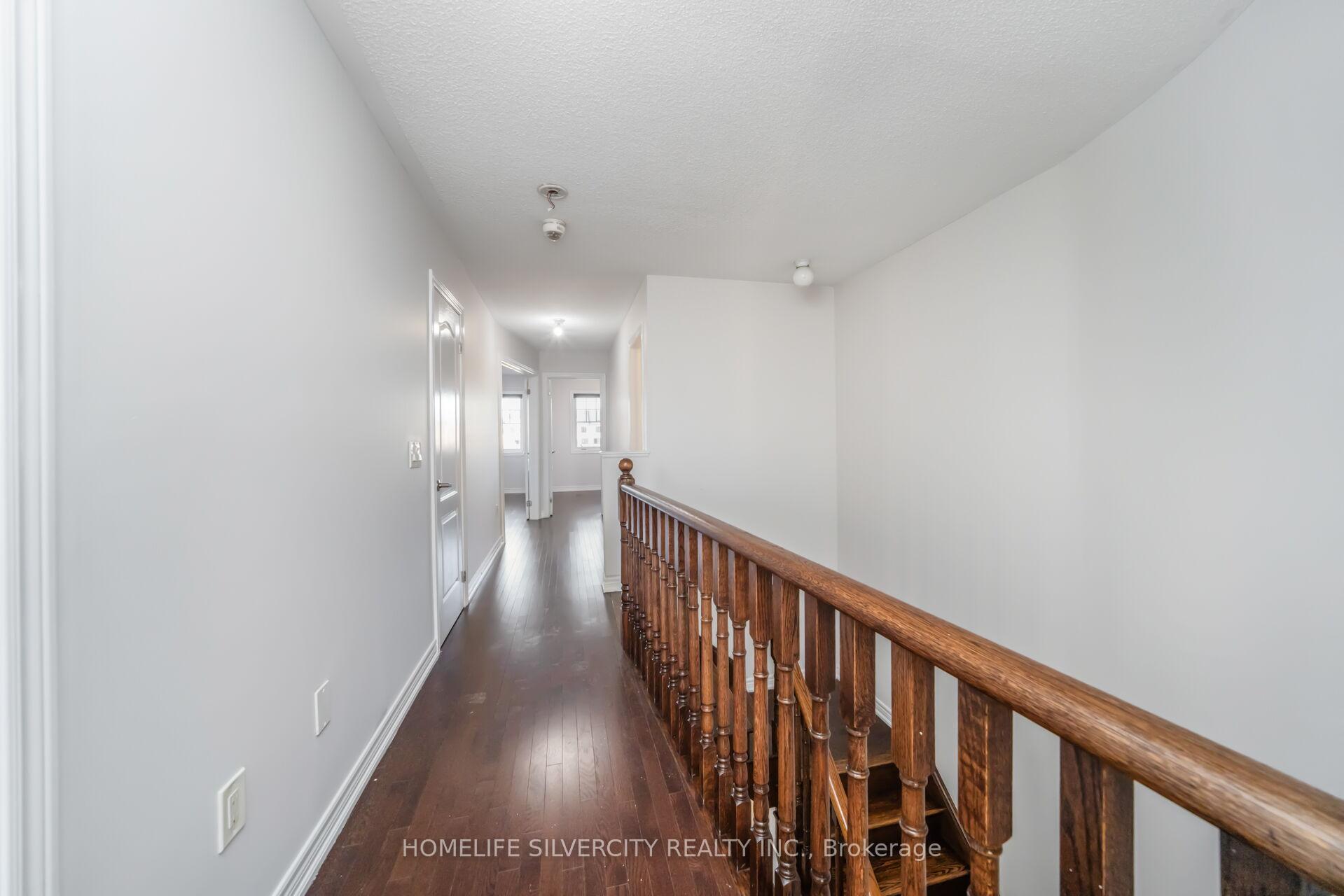 Photo 18 of 44 Davenfield Circle, Brampton, Bram East — HOMEH
