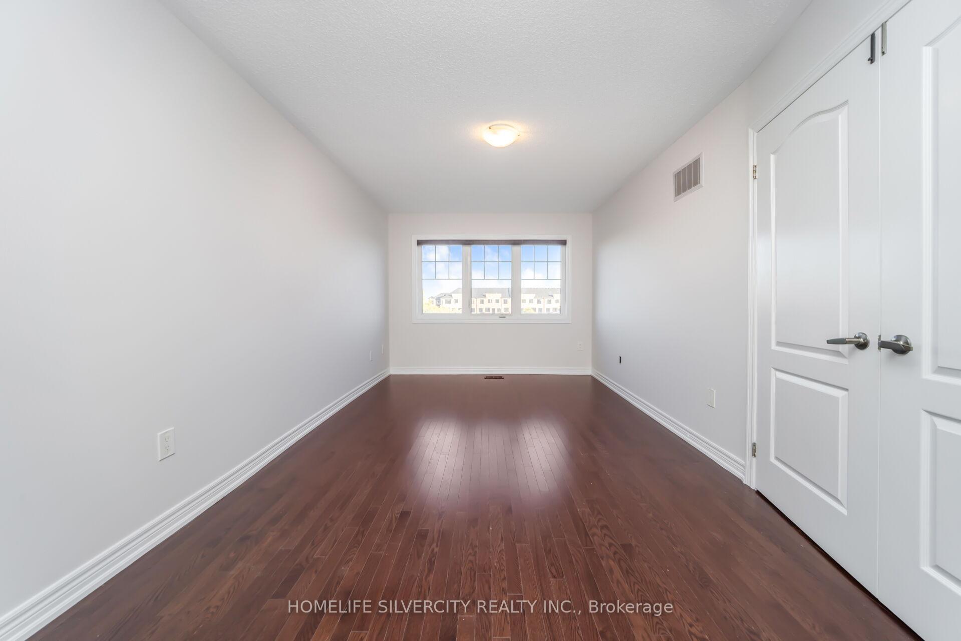 Photo 20 of 44 Davenfield Circle, Brampton, Bram East — HOMEH