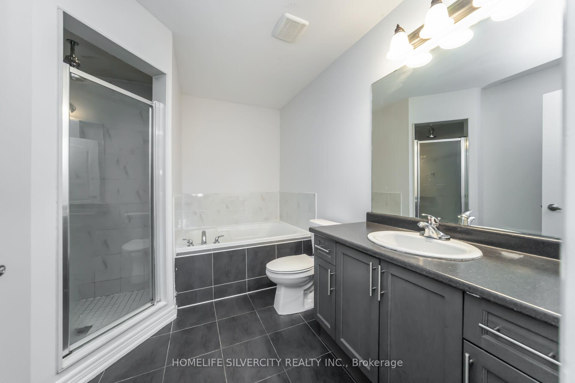 Photo 22 of 44 Davenfield Circle, Brampton, Bram East — HOMEH