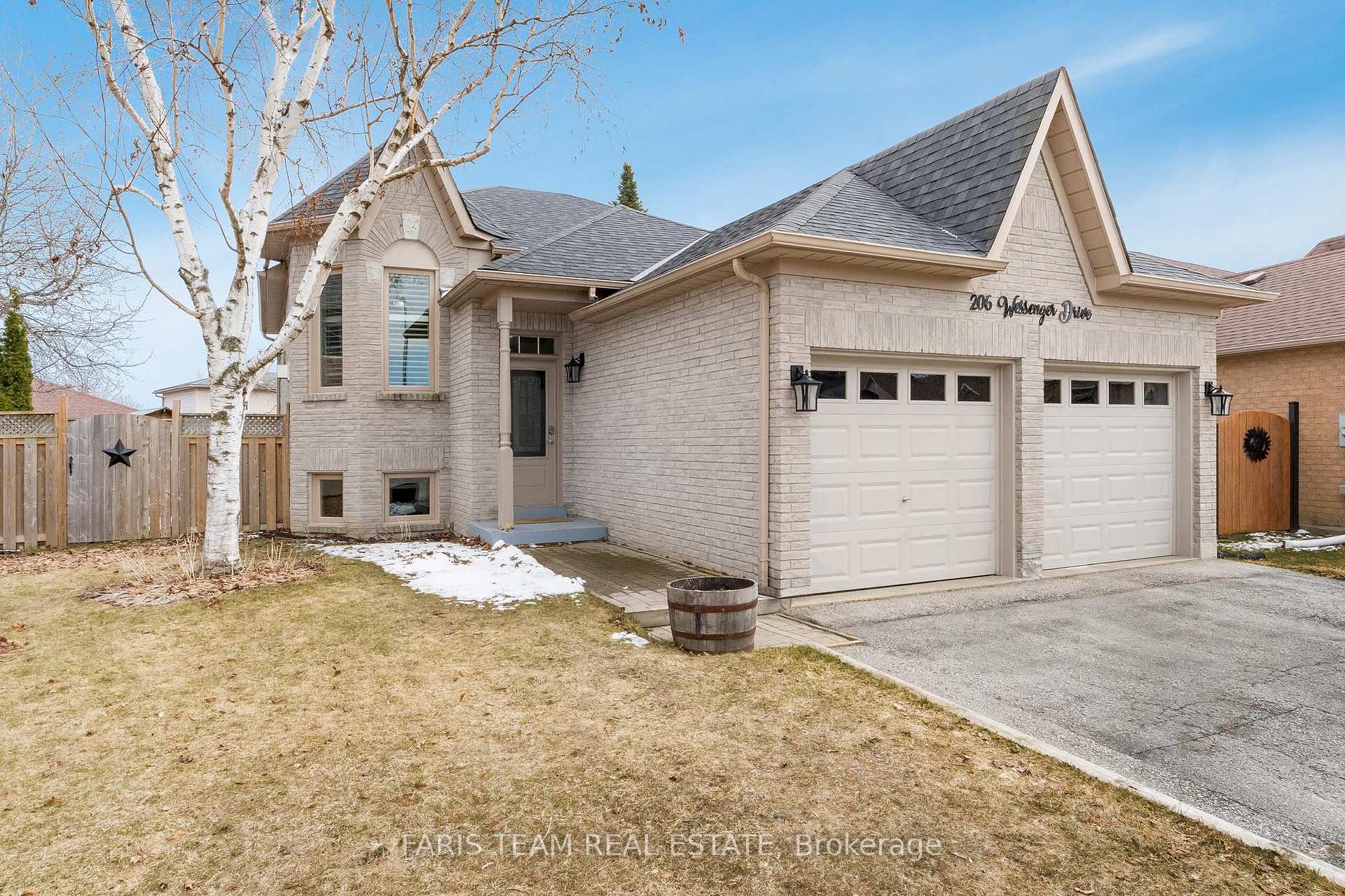 Front of 206 Wessenger Drive