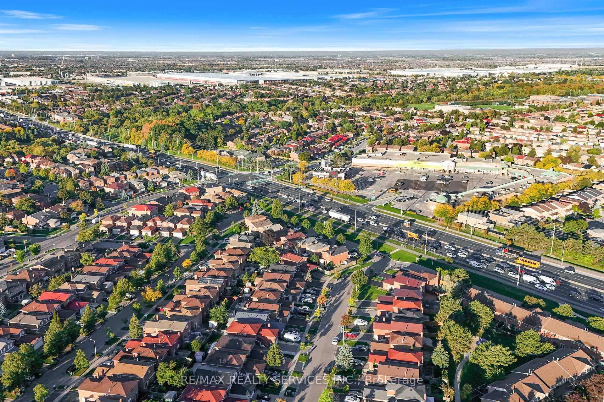 Photo 40 of 67 Wildercroft Avenue, Brampton, Brampton North — HOMEH