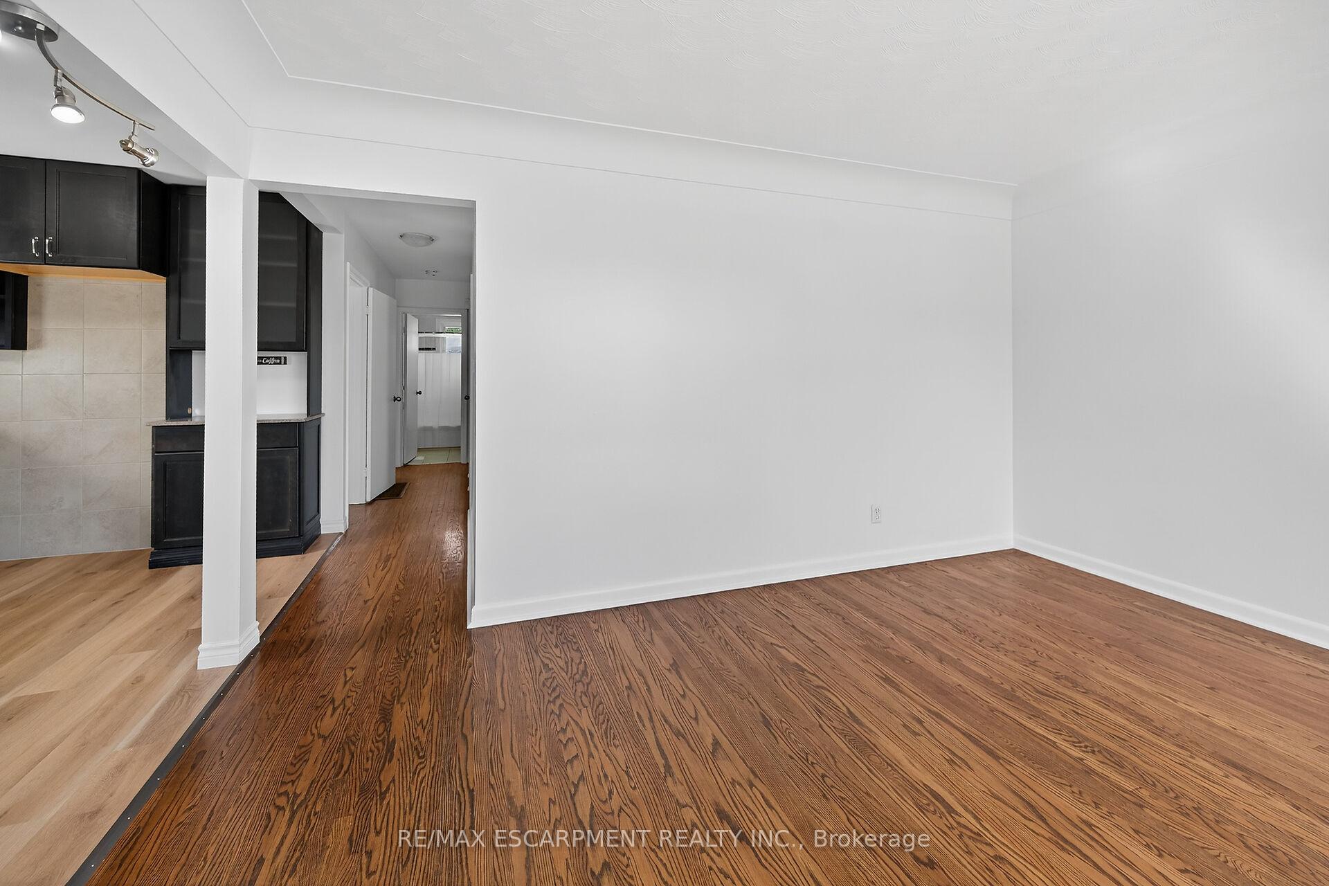 Photo 7 of 314 East 16th Street, Hamilton, Hill Park — HOMEH