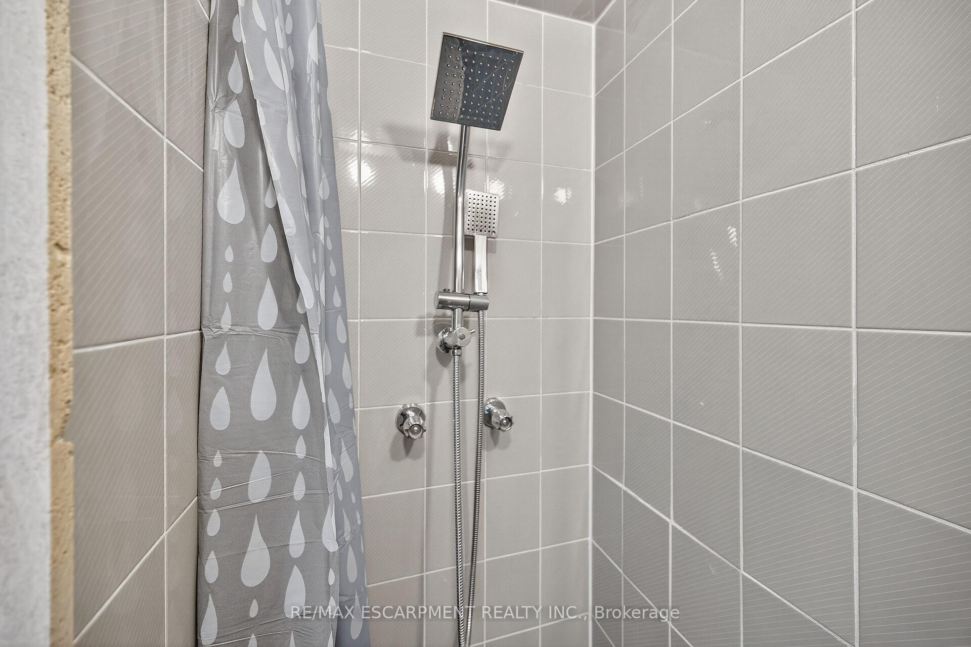 Photo 28 of 314 East 16th Street, Hamilton, Hill Park — HOMEH