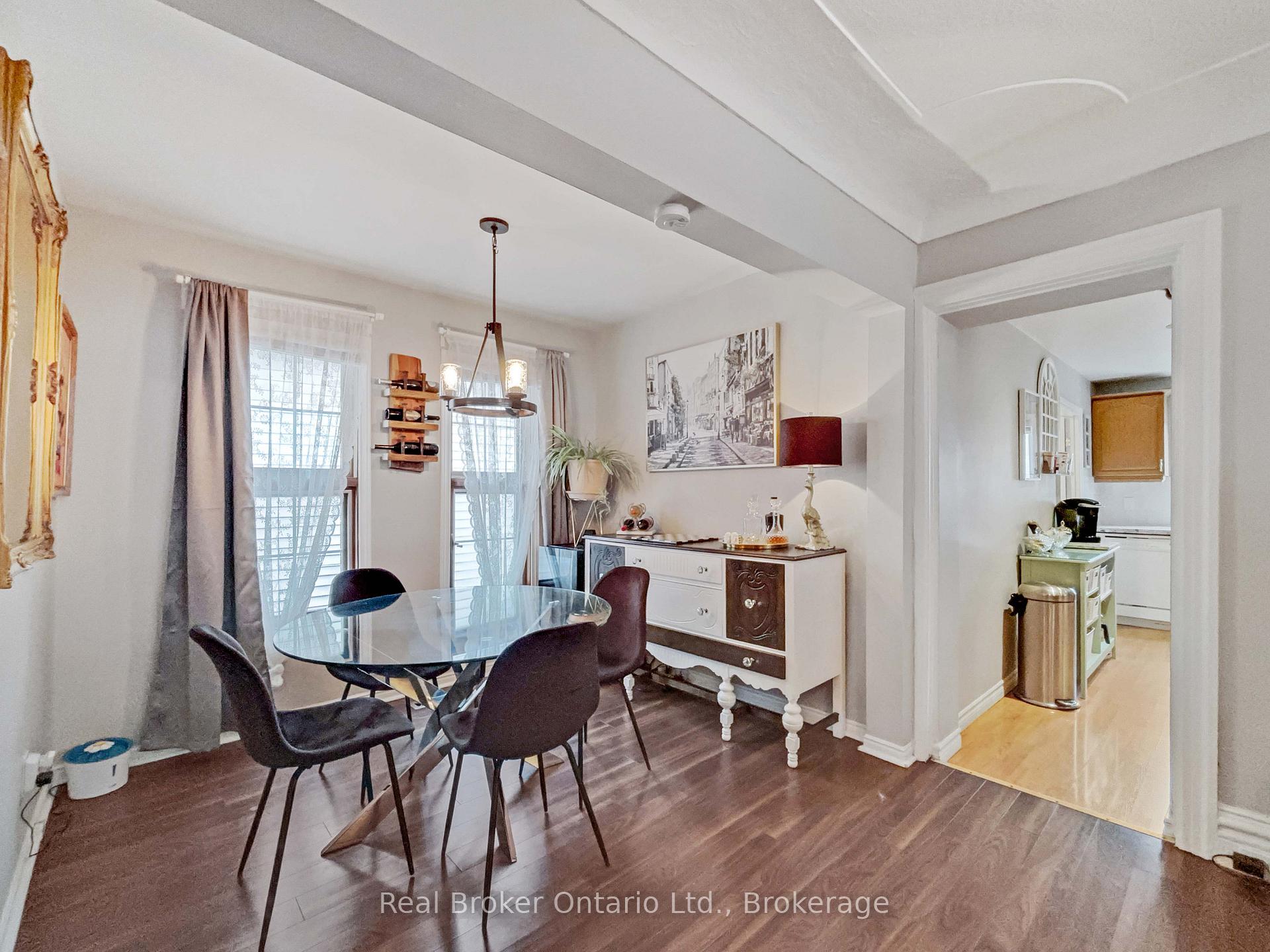Photo 5 of 71 Harrison Avenue, Hamilton, Homeside — HOMEH