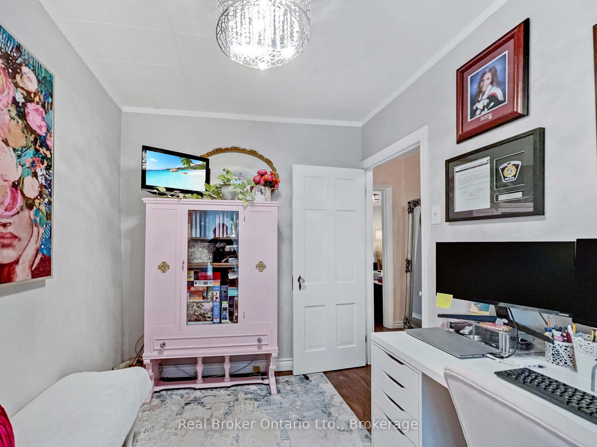 Photo 10 of 71 Harrison Avenue, Hamilton, Homeside — HOMEH