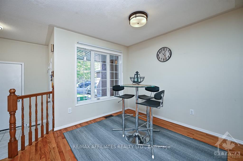 Photo 4 of 52 Daventry Crescent, Ottawa, Barrhaven - Longfields — HOMEH