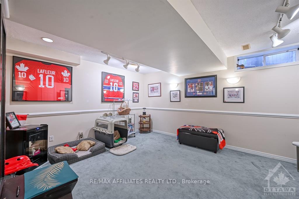 Photo 15 of 52 Daventry Crescent, Ottawa, Barrhaven - Longfields — HOMEH