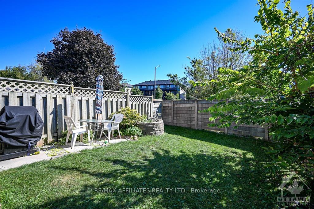 Photo 17 of 52 Daventry Crescent, Ottawa, Barrhaven - Longfields — HOMEH