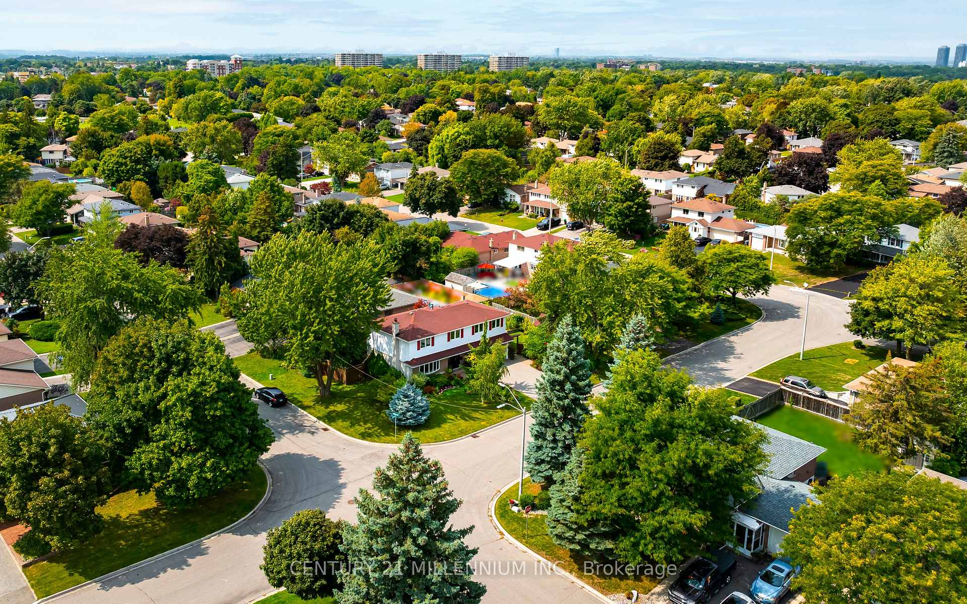 Photo 37 of 43 Erindale Crescent, Brampton, Brampton East — HOMEH
