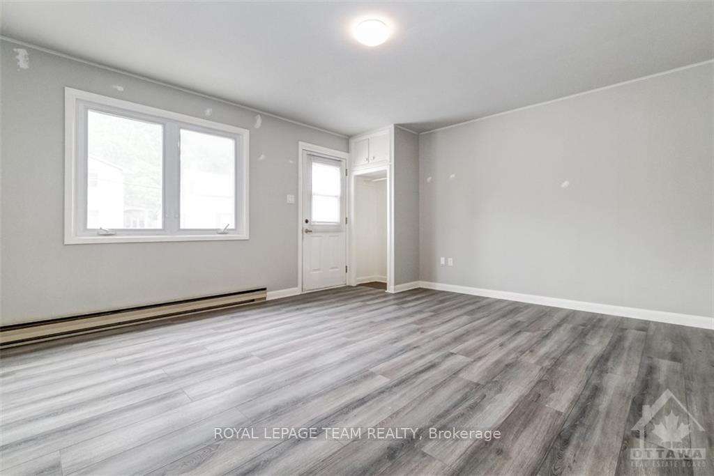Photo 8 of 208 Bell Street, Arnprior — HOMEH