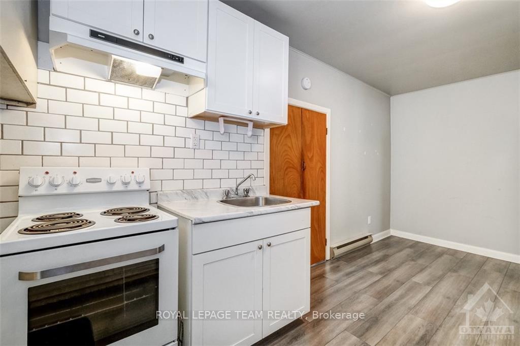 Photo 17 of 208 Bell Street, Arnprior — HOMEH