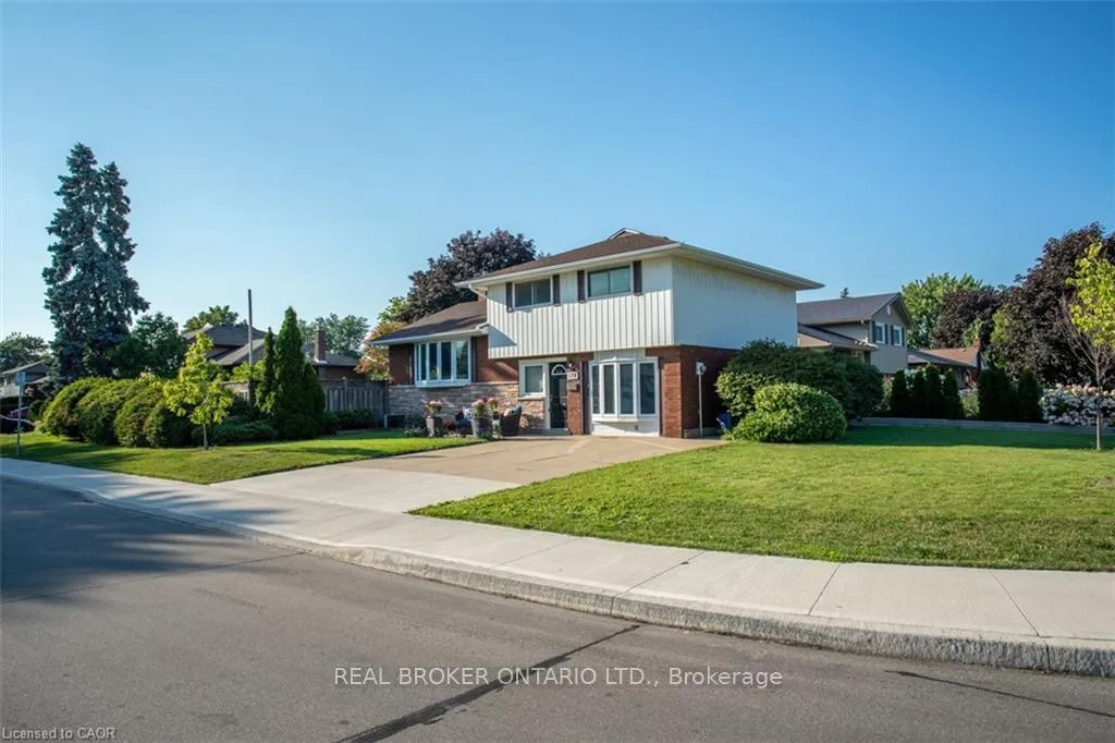 Photo 2 of 178 Delmar Drive, Hamilton, Buchanan — HOMEH