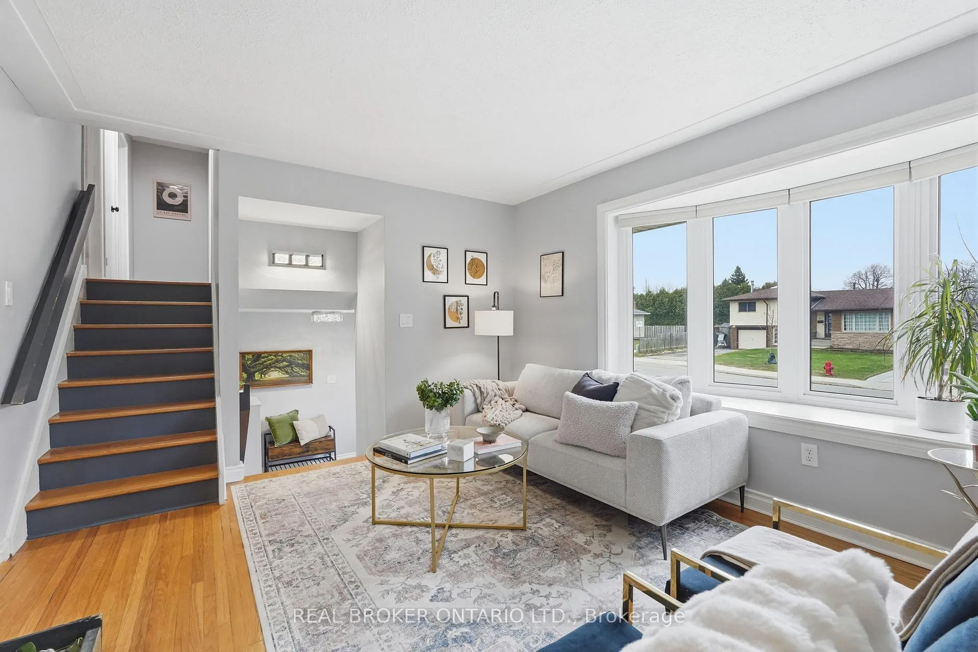 Photo 12 of 178 Delmar Drive, Hamilton, Buchanan — HOMEH