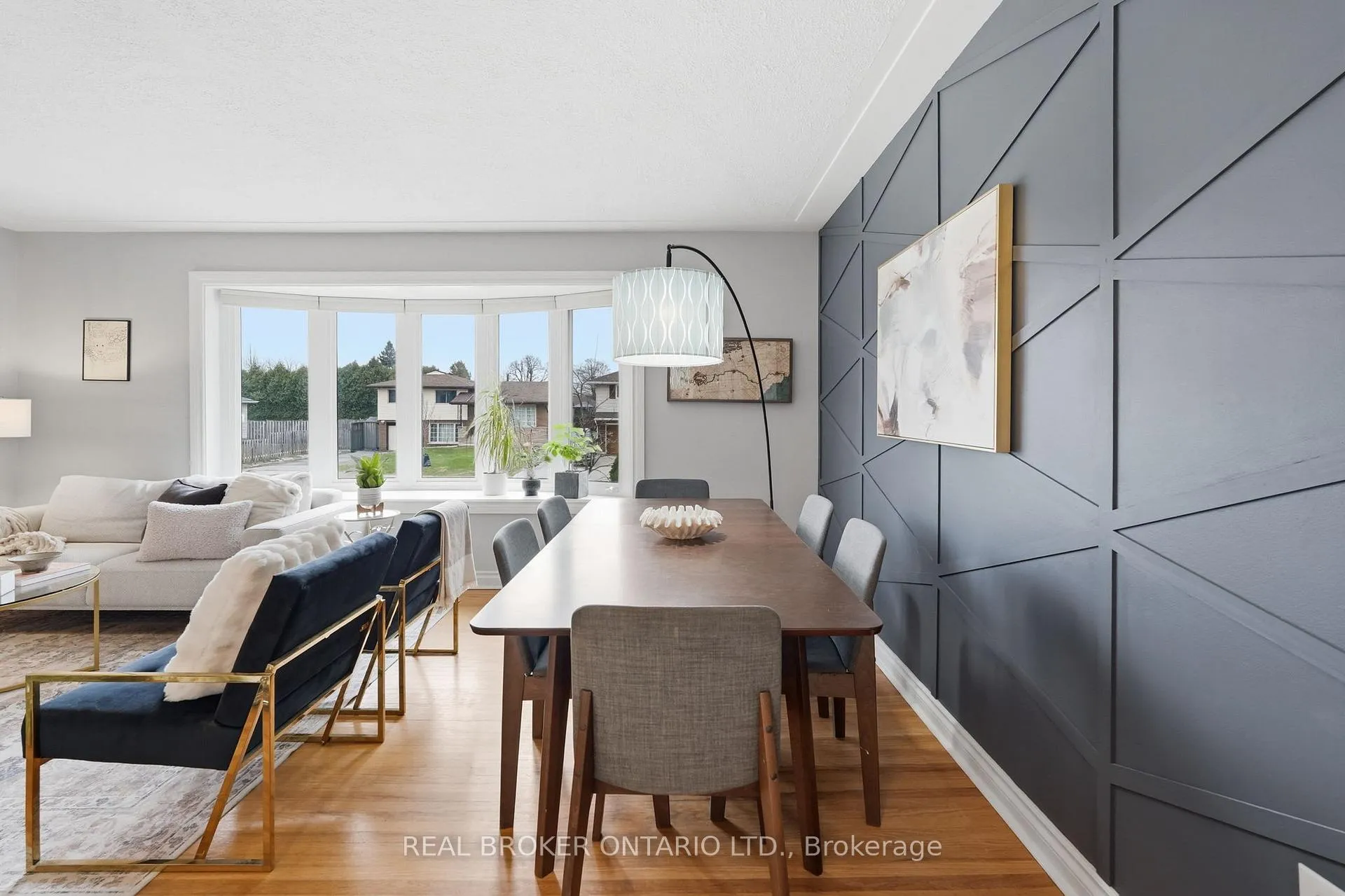 Photo 16 of 178 Delmar Drive, Hamilton, Buchanan — HOMEH