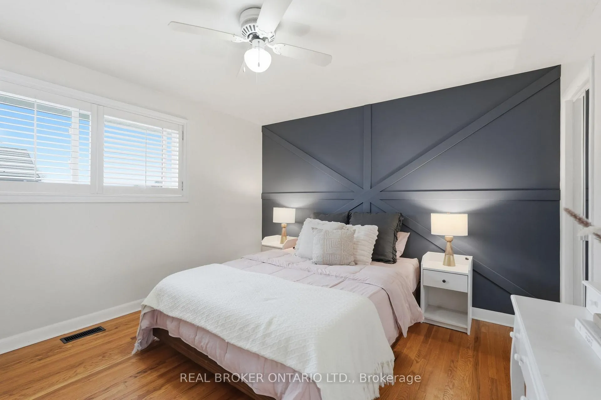 Photo 32 of 178 Delmar Drive, Hamilton, Buchanan — HOMEH