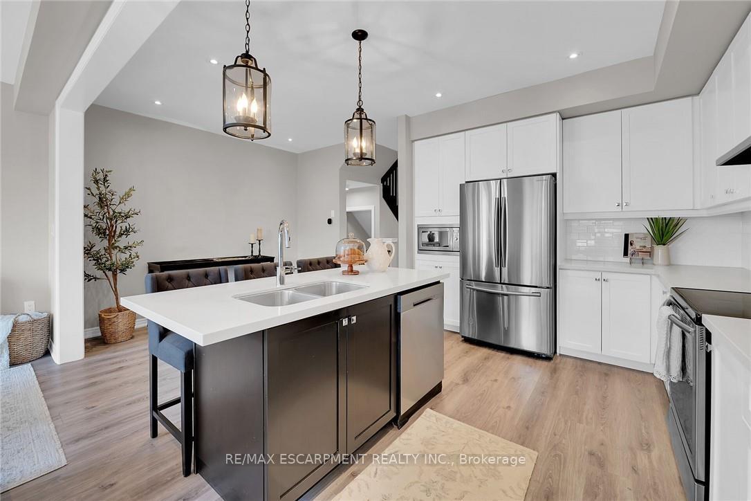 Photo 8 of Unit 31, 1890 Rymal Road E, Hamilton, Rural Glanbrook — HOMEH