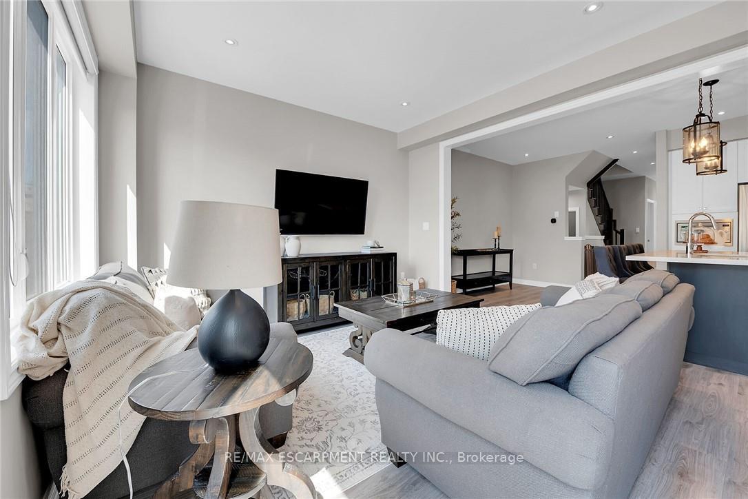 Photo 15 of Unit 31, 1890 Rymal Road E, Hamilton, Rural Glanbrook — HOMEH
