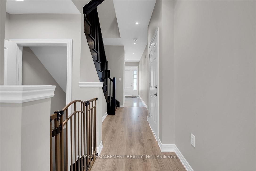 Photo 21 of Unit 31, 1890 Rymal Road E, Hamilton, Rural Glanbrook — HOMEH