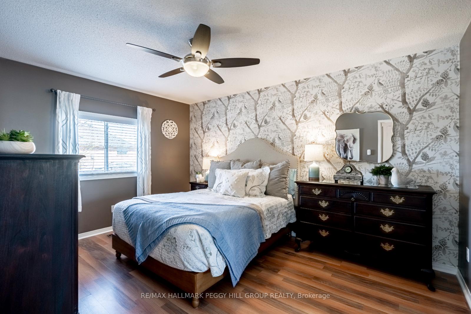 Photo 11 of 148 Wessenger Drive, Barrie, Holly — HOMEH