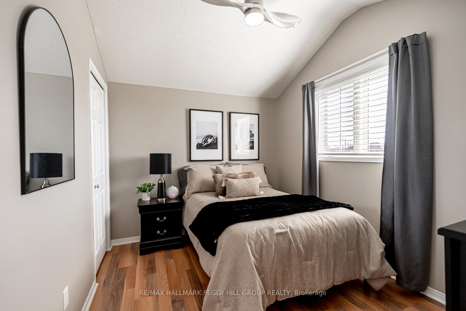 Photo 13 of 148 Wessenger Drive, Barrie, Holly — HOMEH