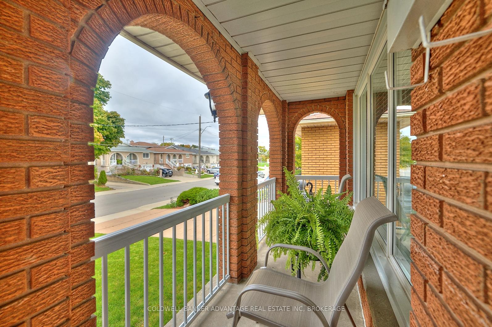 Photo 3 of 27 Quinn Avenue, Hamilton, Quinndale — HOMEH