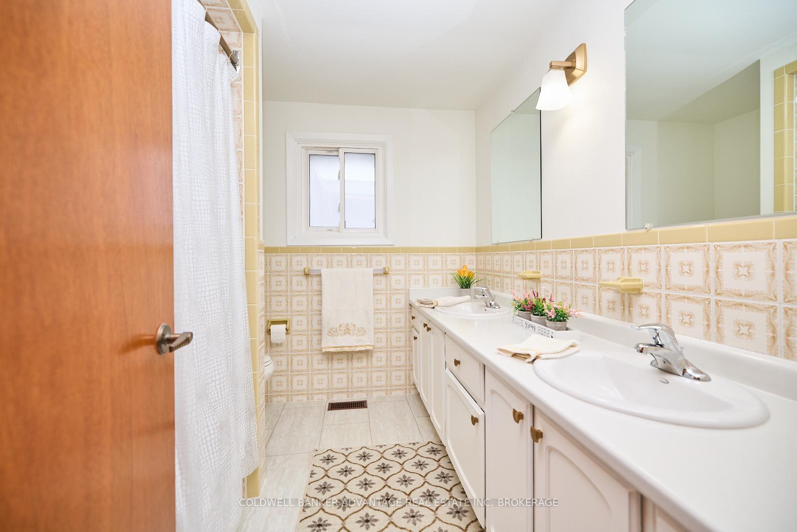 Photo 13 of 27 Quinn Avenue, Hamilton, Quinndale — HOMEH