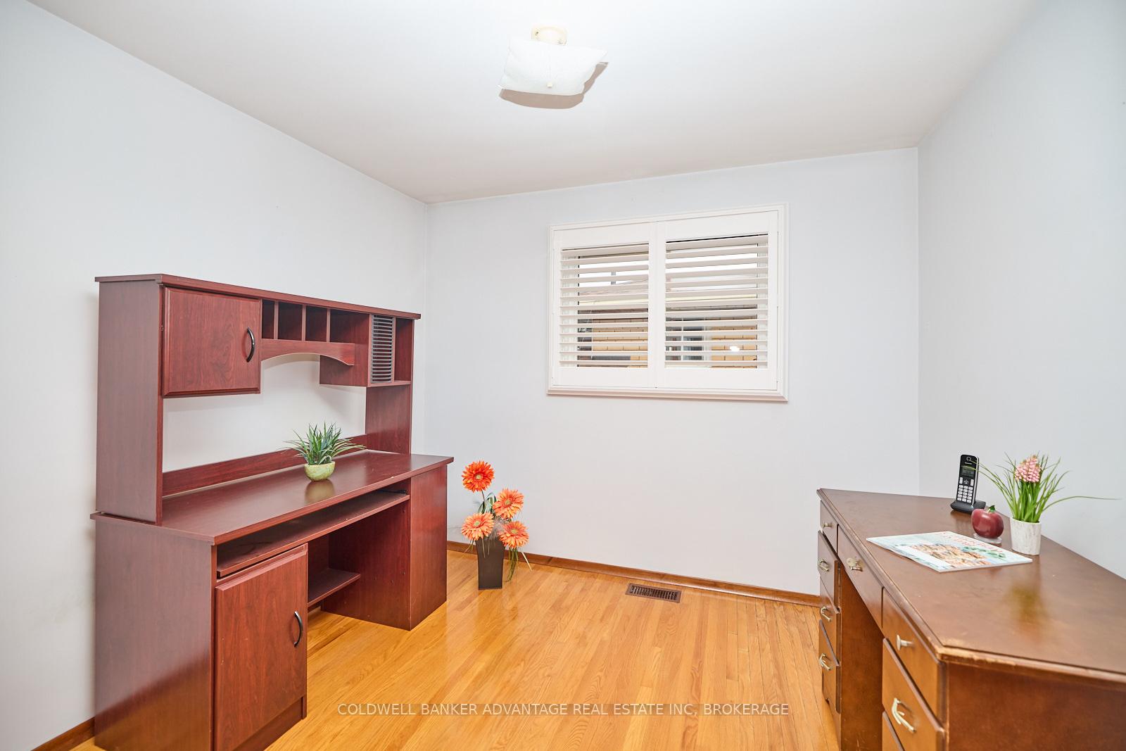 Photo 19 of 27 Quinn Avenue, Hamilton, Quinndale — HOMEH