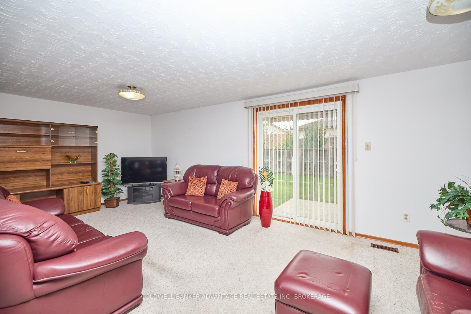 Photo 21 of 27 Quinn Avenue, Hamilton, Quinndale — HOMEH