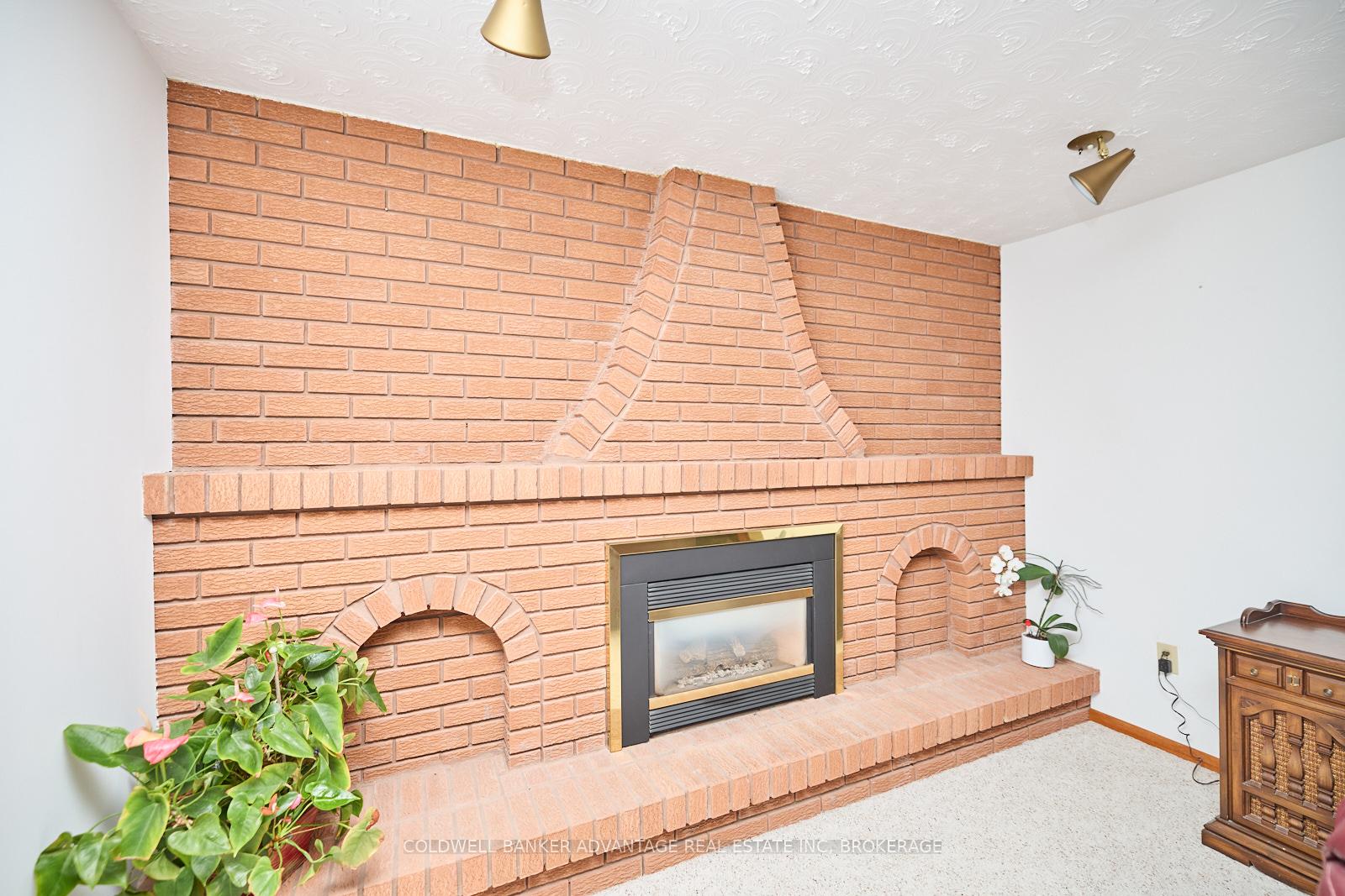 Photo 24 of 27 Quinn Avenue, Hamilton, Quinndale — HOMEH