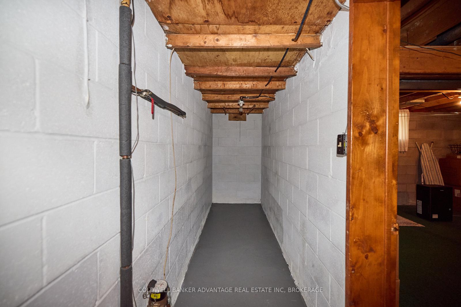 Photo 33 of 27 Quinn Avenue, Hamilton, Quinndale — HOMEH