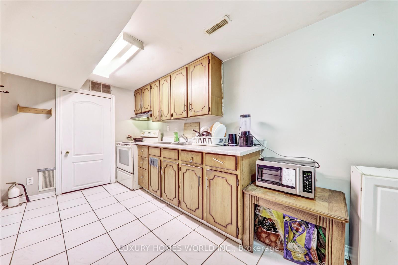 Photo 21 of 26 Bingham Road, Brampton, Madoc — HOMEH