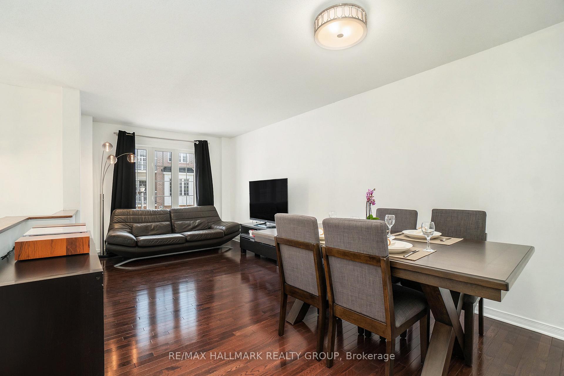 Photo 8 of 155 Fordham Private, Ottawa, Central Park — HOMEH