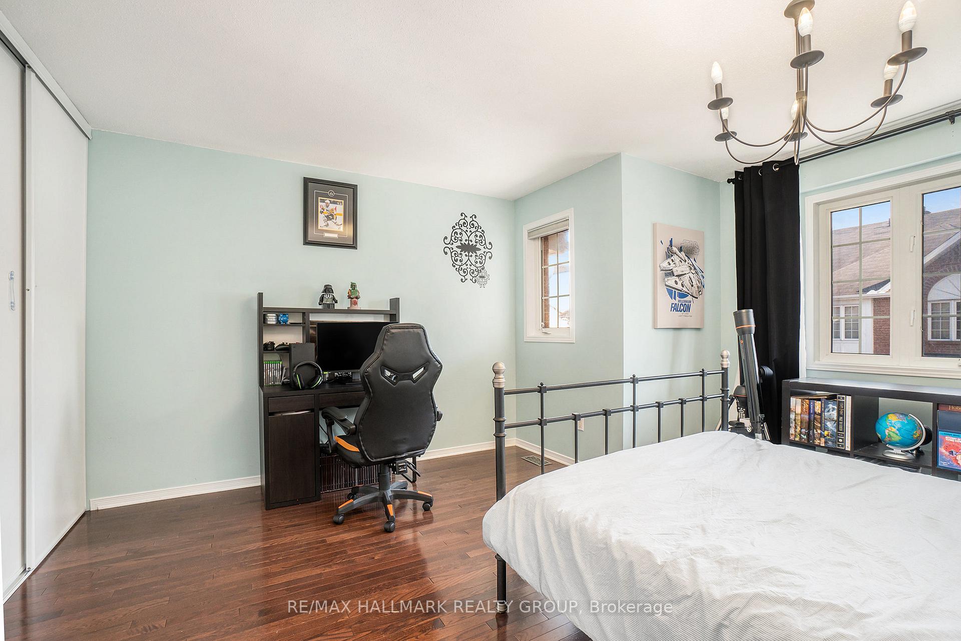 Photo 14 of 155 Fordham Private, Ottawa, Central Park — HOMEH