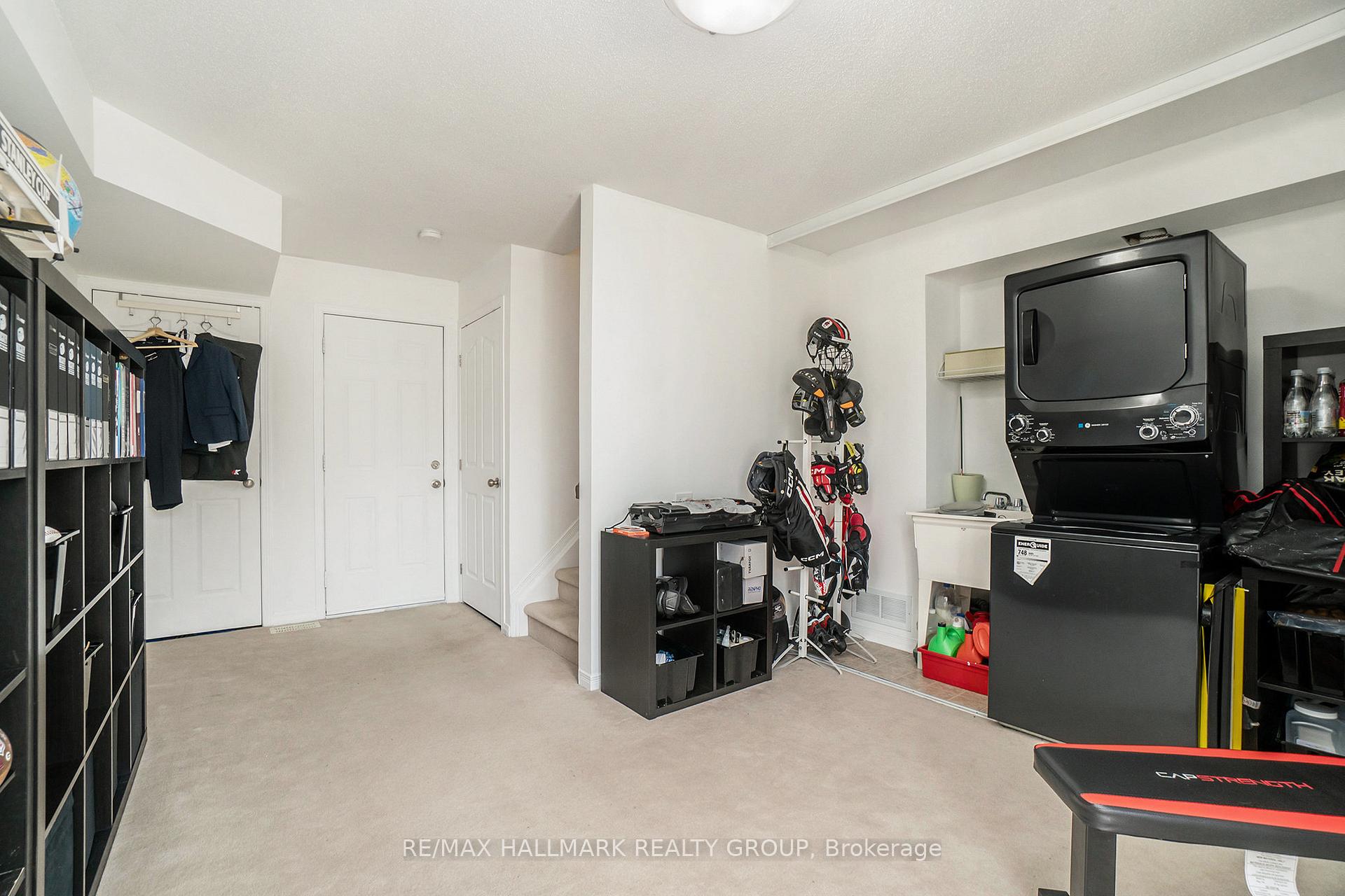 Photo 28 of 155 Fordham Private, Ottawa, Central Park — HOMEH
