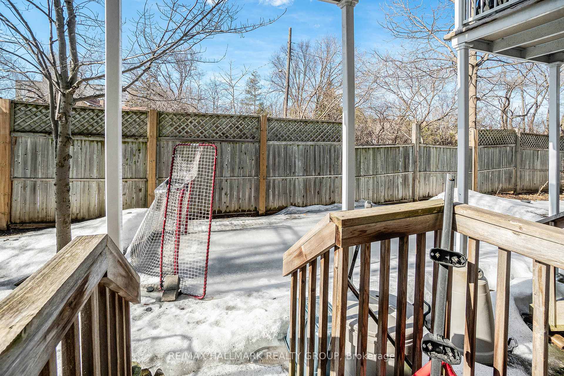 Photo 25 of 155 Fordham Private, Ottawa, Central Park — HOMEH