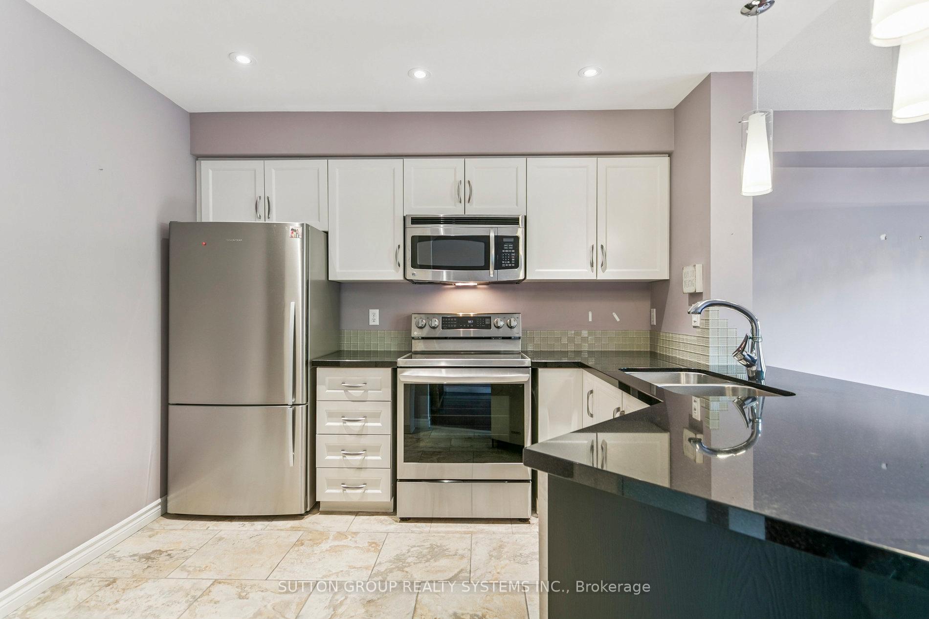 Photo 9 of 57 Foxborough Drive, Hamilton, Ancaster — HOMEH