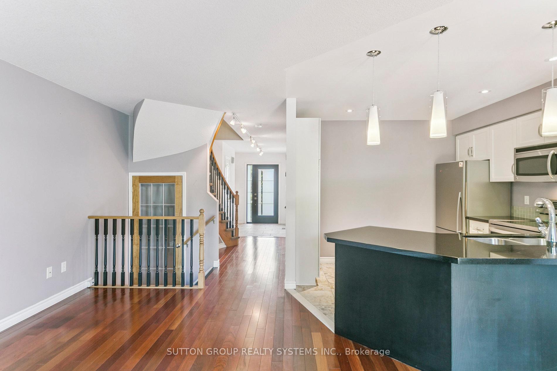 Photo 22 of 57 Foxborough Drive, Hamilton, Ancaster — HOMEH