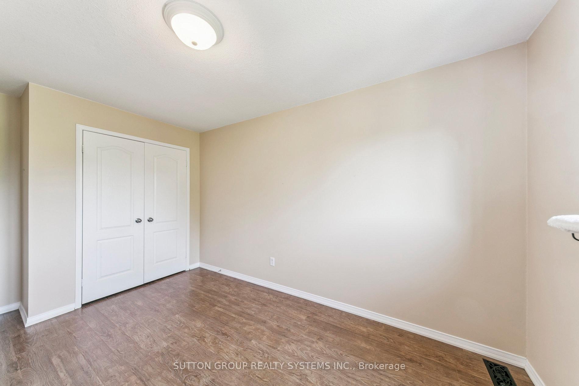 Photo 25 of 57 Foxborough Drive, Hamilton, Ancaster — HOMEH