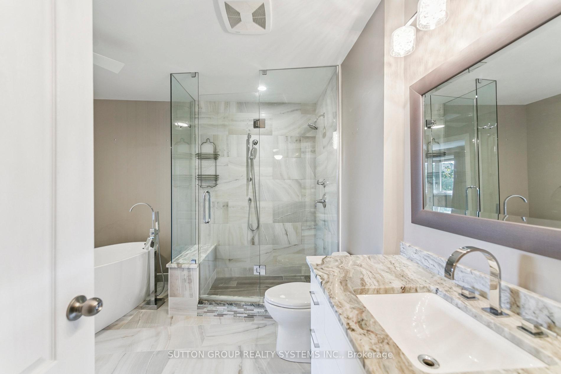 Photo 30 of 57 Foxborough Drive, Hamilton, Ancaster — HOMEH