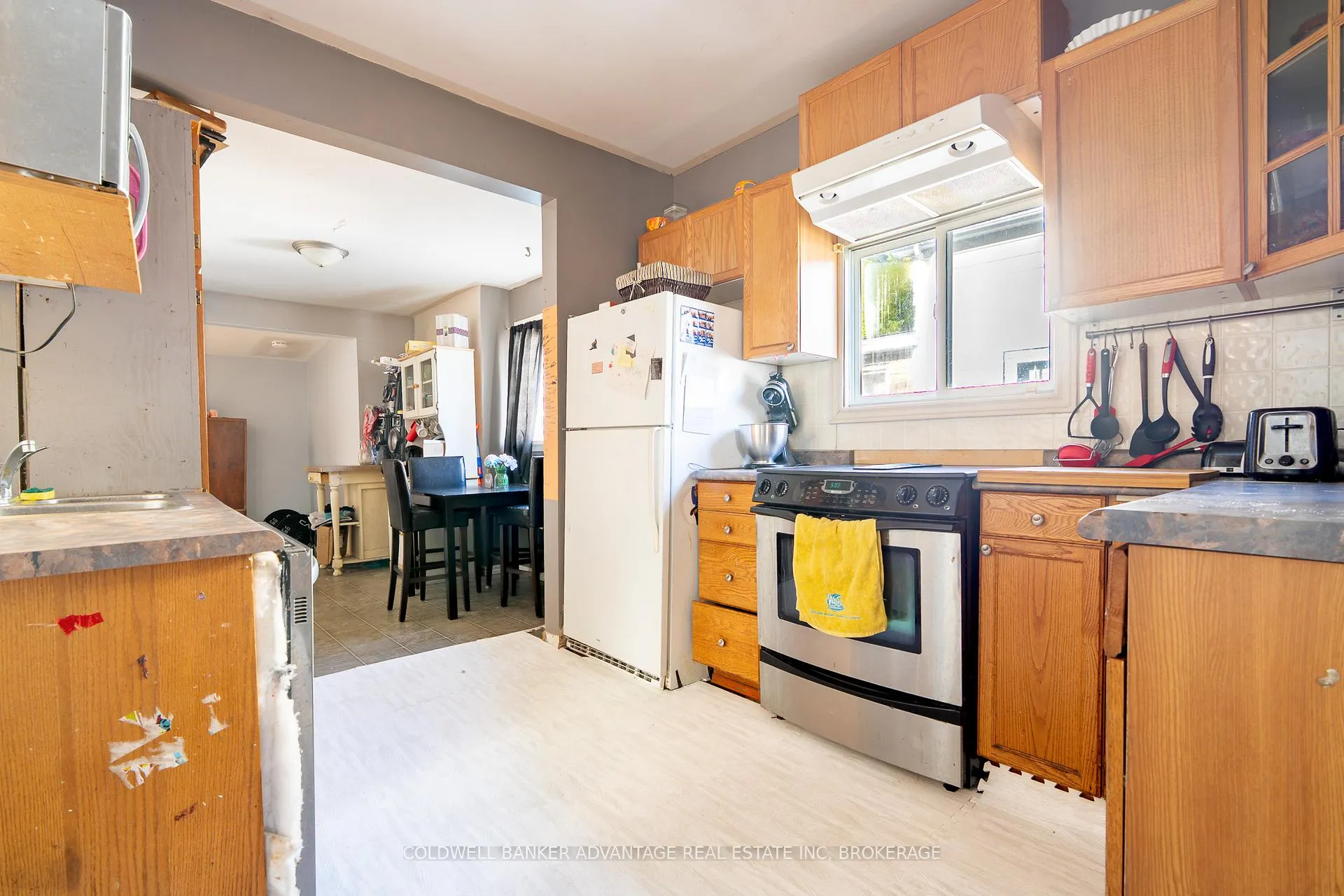 Photo 8 of 4674 Ryerson Crescent, Niagara Falls, Downtown — HOMEH
