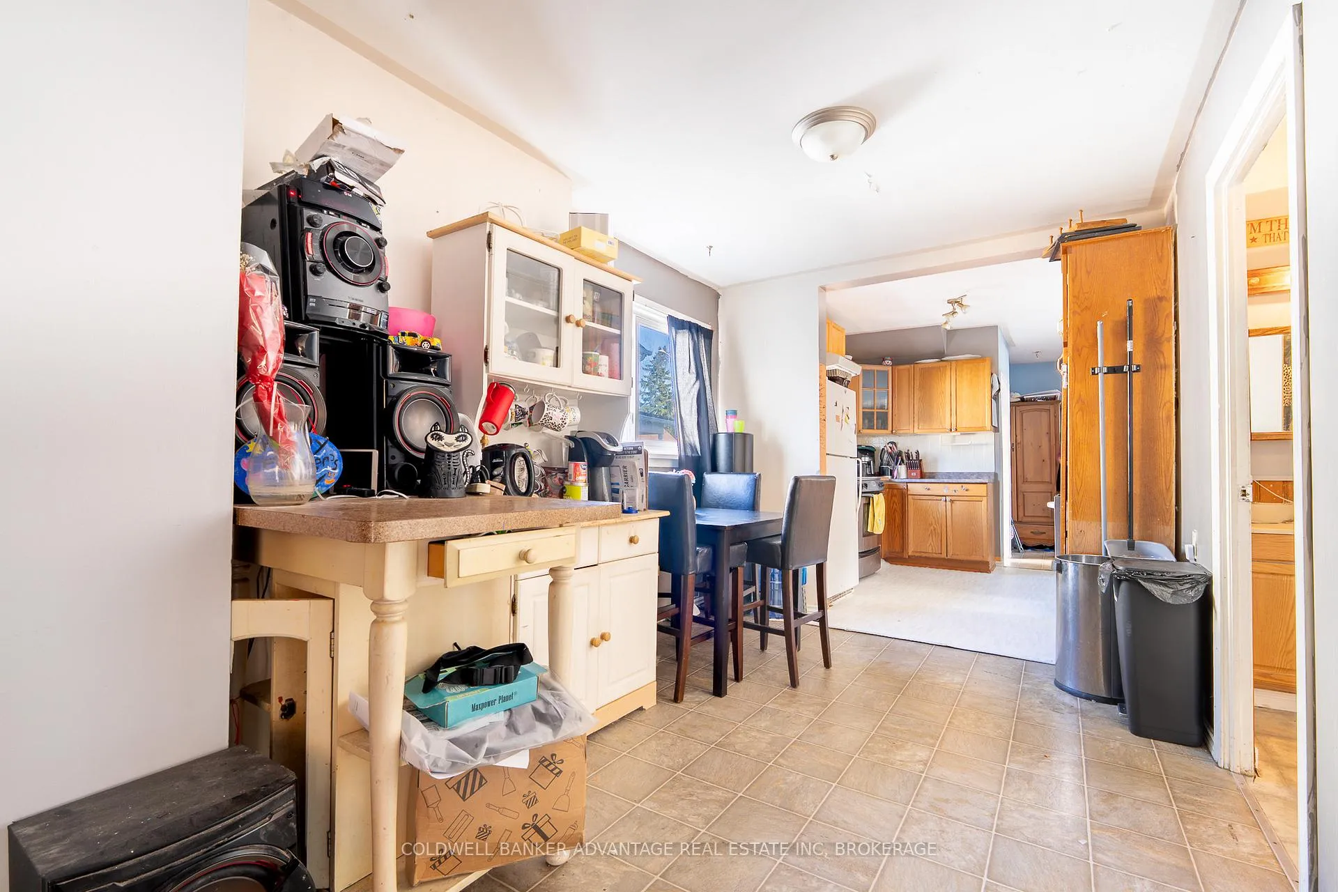 Photo 10 of 4674 Ryerson Crescent, Niagara Falls, Downtown — HOMEH