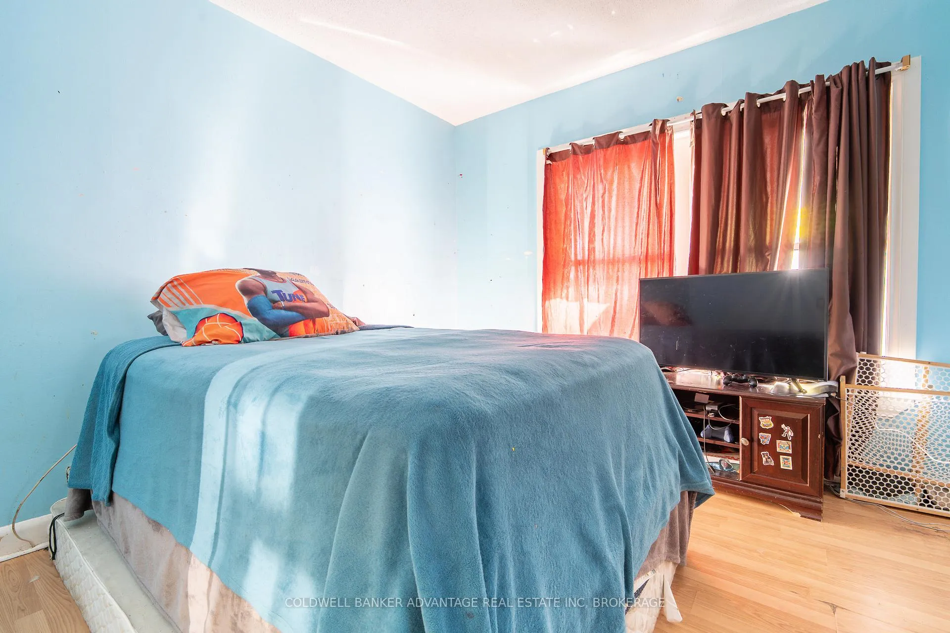 Photo 13 of 4674 Ryerson Crescent, Niagara Falls, Downtown — HOMEH