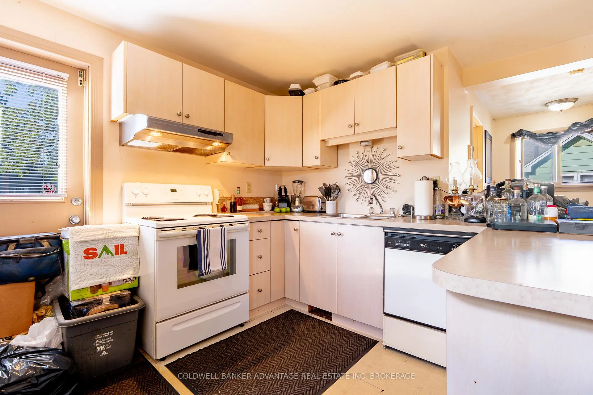 Photo 20 of 4674 Ryerson Crescent, Niagara Falls, Downtown — HOMEH
