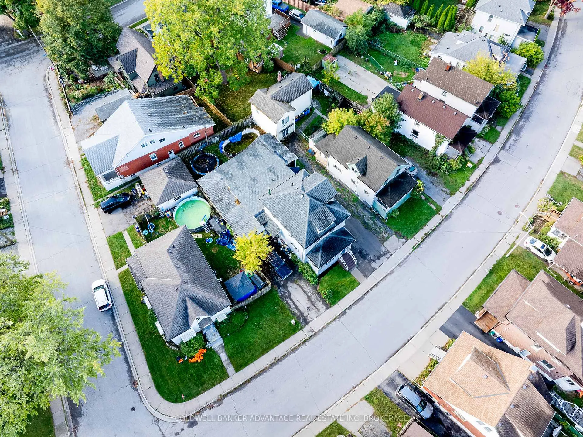Photo 26 of 4674 Ryerson Crescent, Niagara Falls, Downtown — HOMEH