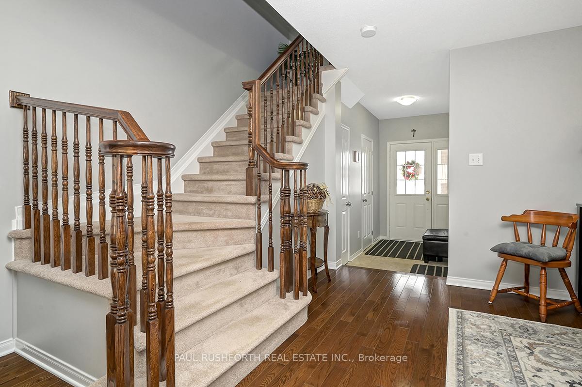 Photo 3 of 654 Kilbirnie Drive, Ottawa, Barrhaven - Stonebridge — HOMEH