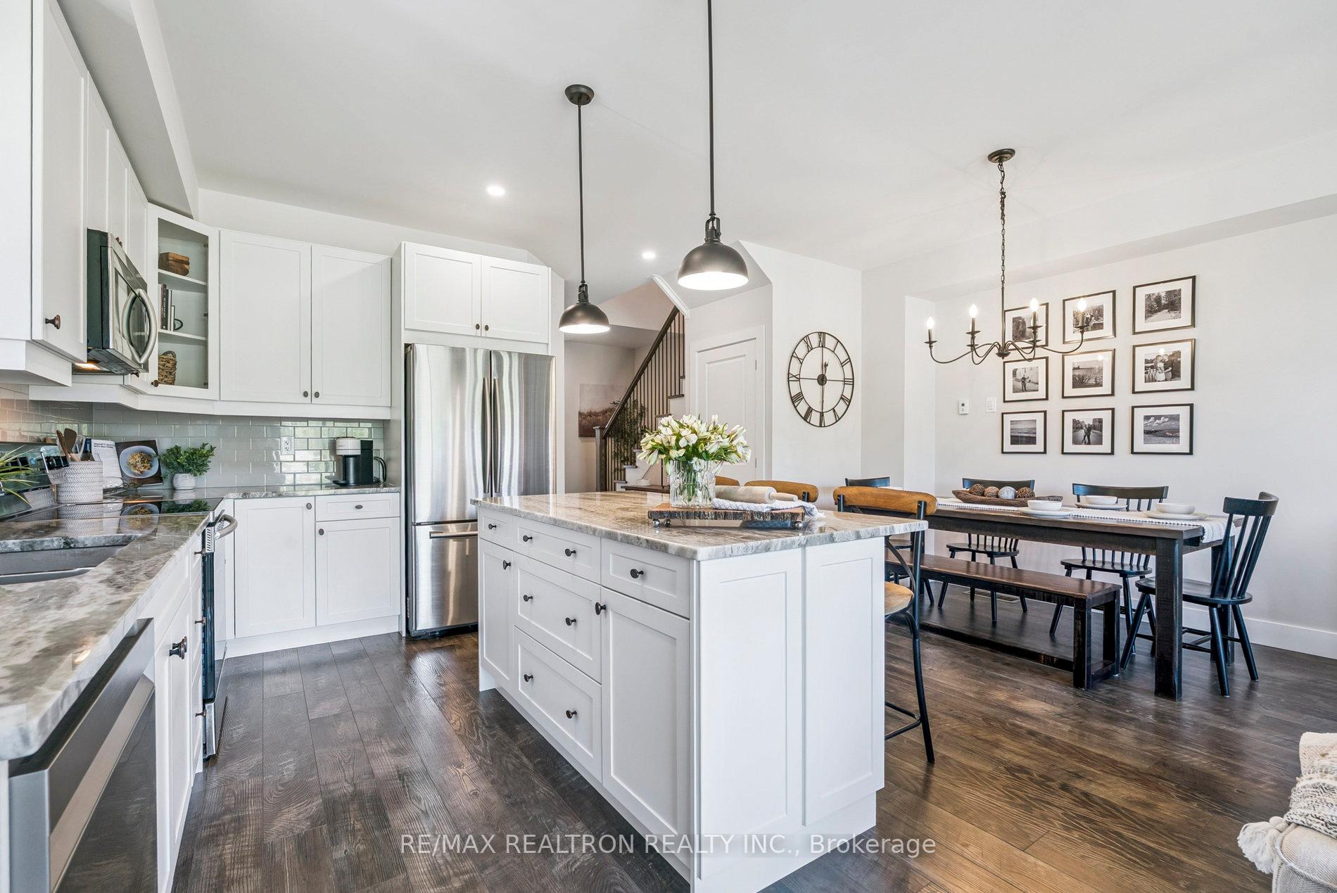 Photo 2 of 118 Red Pine Street, Blue Mountains — HOMEH