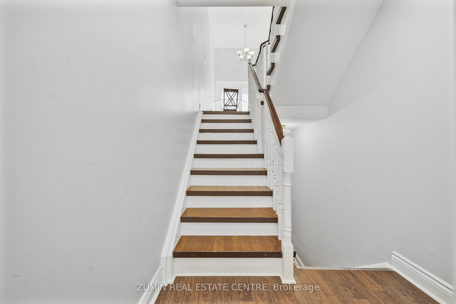 Photo 5 of 91 Provincial Place, Brampton, Northgate — HOMEH