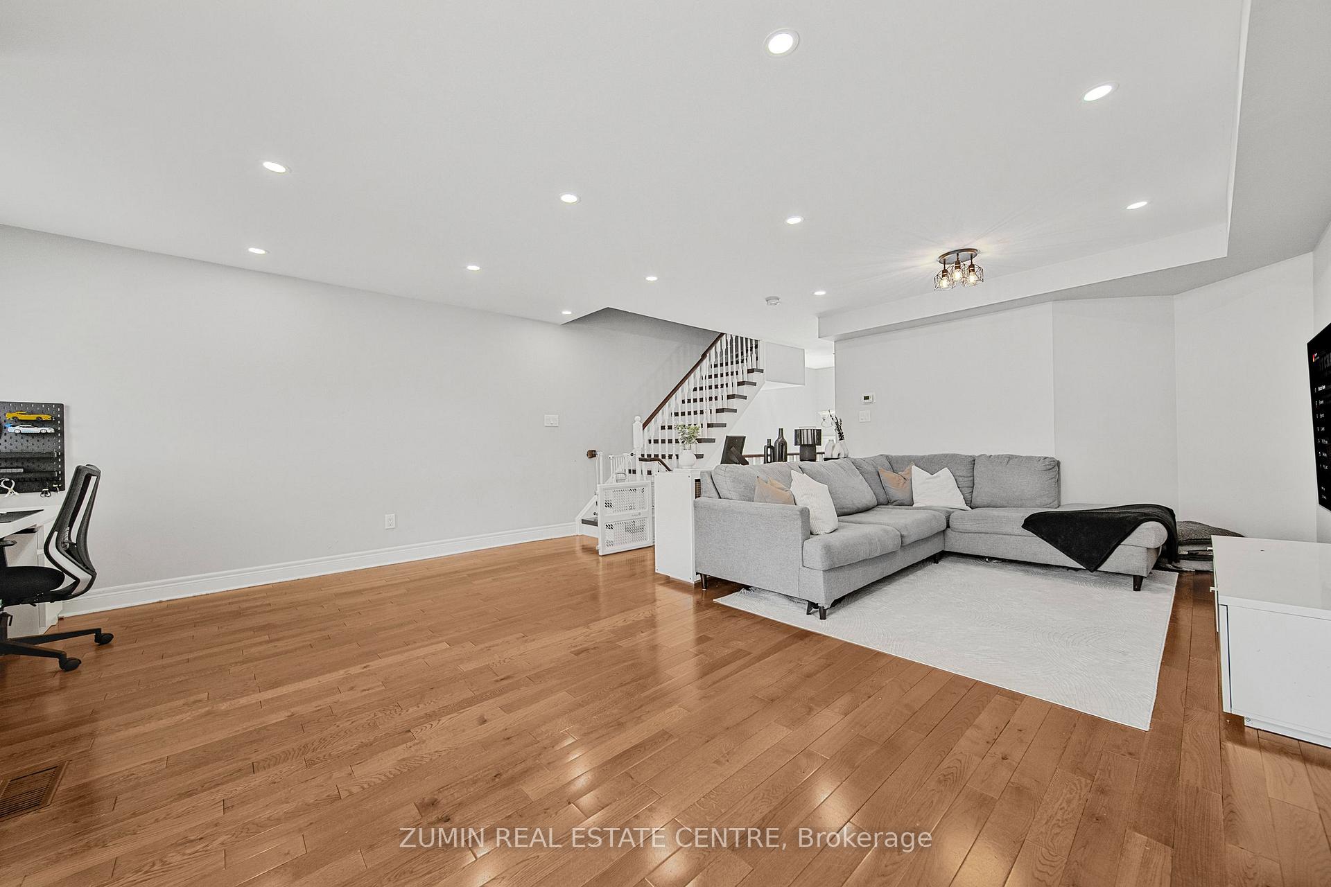 Photo 6 of 91 Provincial Place, Brampton, Northgate — HOMEH